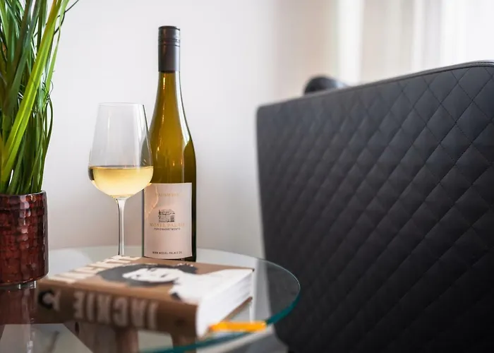 Mosel Palais * Ürzig